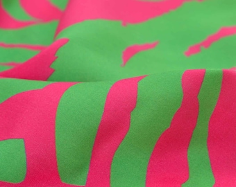 Blousestof van viscose met zebraprint in groen, roze, jurken, rokken - 145 cm breed - gladde stof, dierenprint