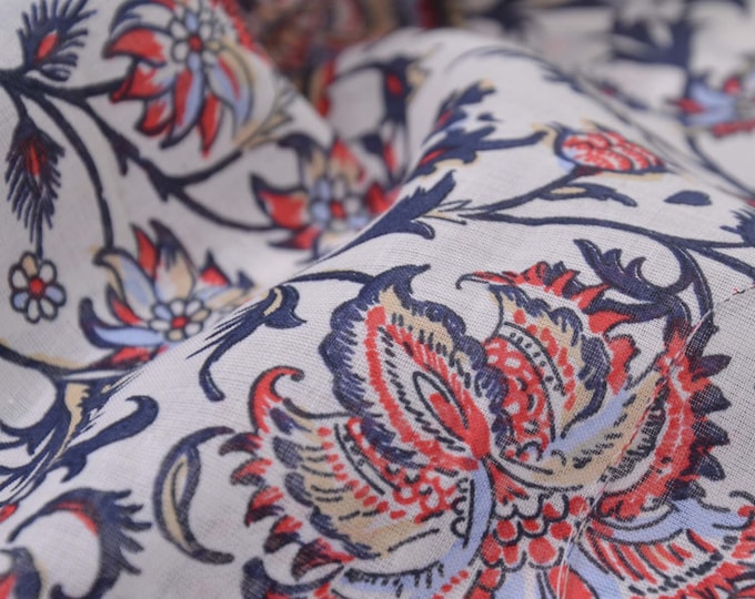 Blouse fabric batiste made of pure cotton in white with flowers blue, red - 145 cm wide - fabric semi-transparent, patterned