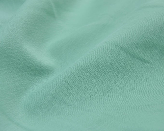 Sweatstoff angeraut Baumwolle mint - 185cm breit - Stoff matt UNI