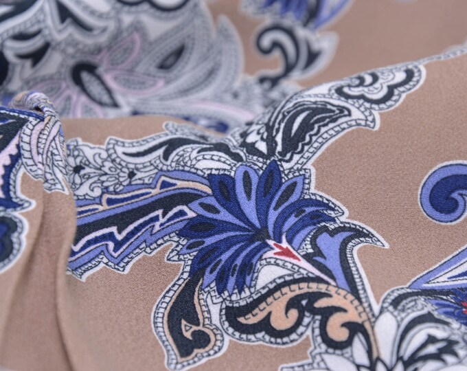 Blouse fabric made of viscose in beige, blue, white with flowers - 135 cm wide - patterned fabric