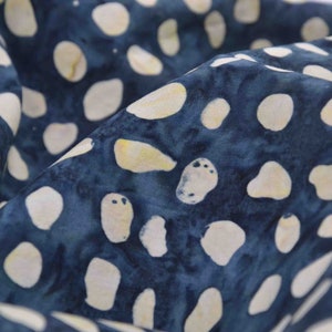 Batik, dots, cotton print, blue, beige - Makower 6 1002