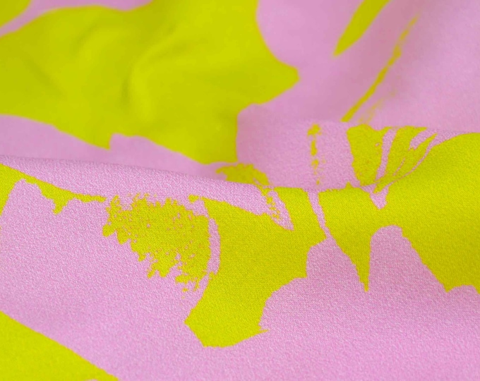 Viscose stretch blouse fabric with a glossy floral print by Hilco - 130 cm wide - shiny, patterned fabric