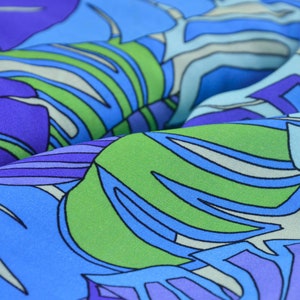 Blouse fabric Zarifa viscose patterned by Hilco - 140 cm wide - fabric patterned patterned