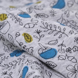 Sweat fabric Alpine fleece grey with flowers and mushrooms - 145 cm wide - fabric fluffy, patterned