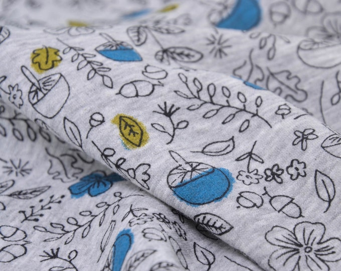 Sweatstoff Alpenfleece grau mit Blumen und Pilzen - 145cm breit - Stoff flauschig, gemustert