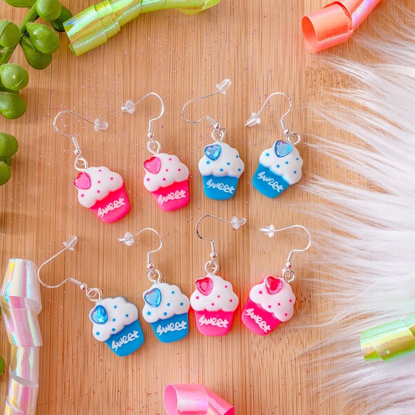 Sweet Cupcakes Earrings, Miniature Food Jewelry, Inedible Jewelry, Junk Food Jewelry, Foodies, Carnival Food Jewelry, Kawaii Jewelry