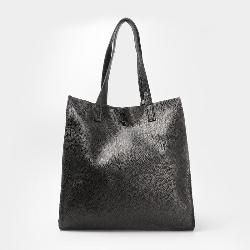 leather tote bag