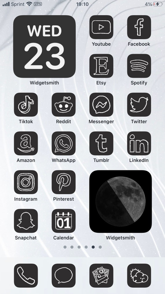 Black And White Aesthetic Ios14 App Icon Bundle Basic 40 Etsy Black And White Aesthetic Ios14 App Icon Bundle Basic 40 Etsy