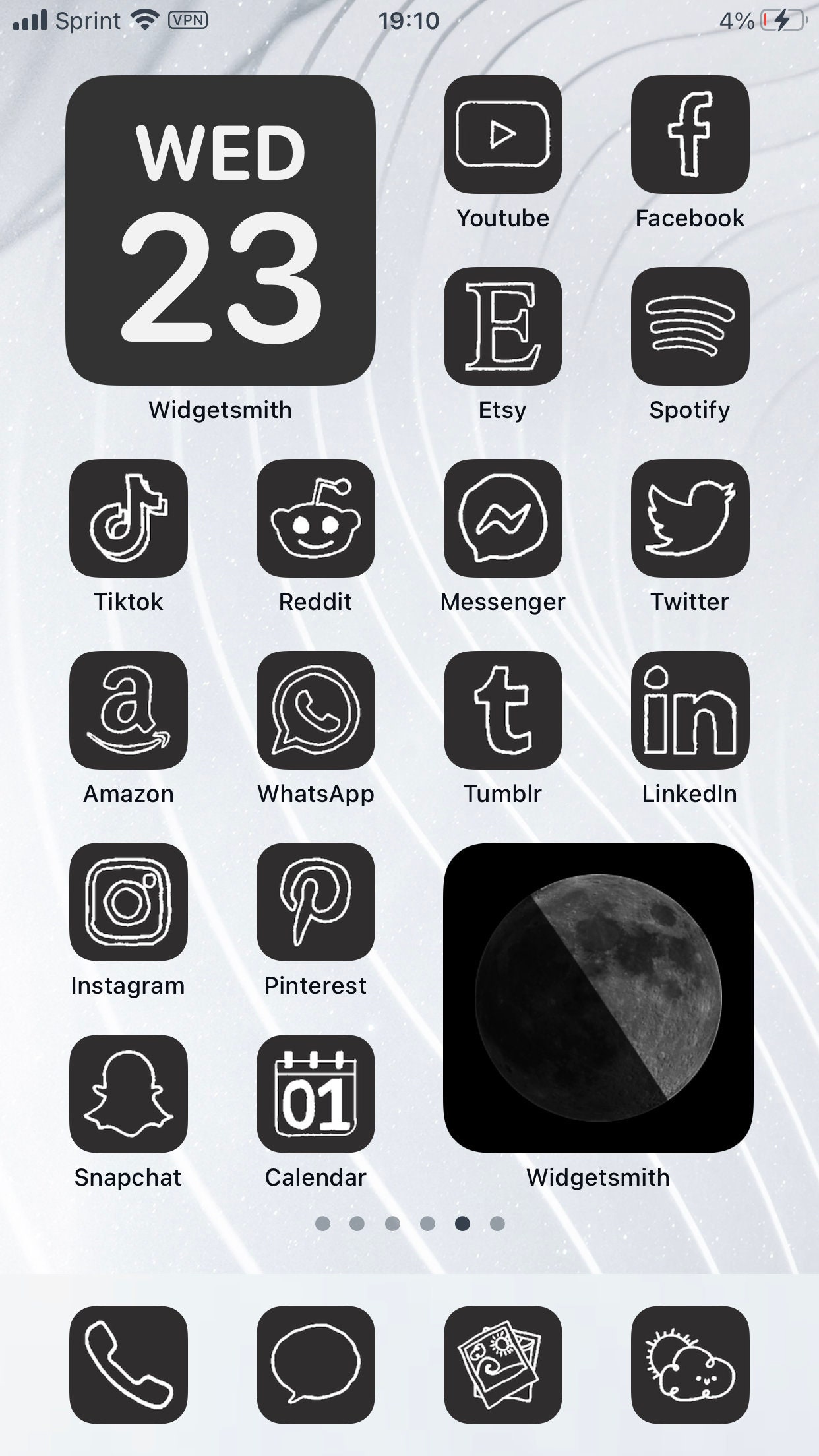 Brawl Stars icon IOS14 black and white aesthetic