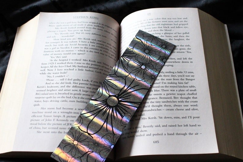 Flower Pattern Bookmark Foiled Black Card Inverted