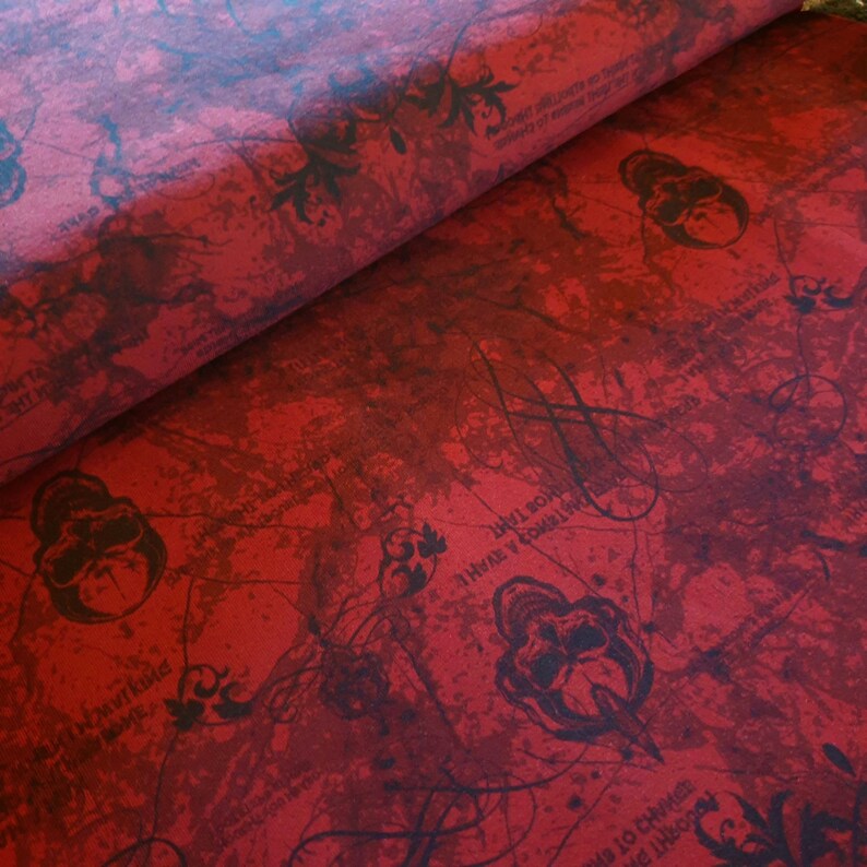 Jersey Fear of the dark Skulls red 40 cm remaining piece image 3