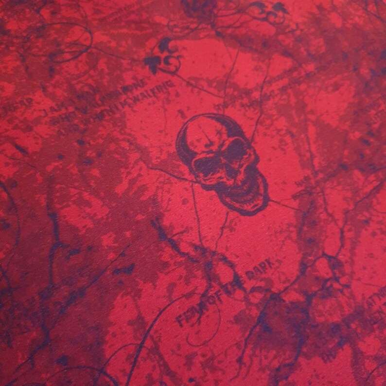 Jersey Fear of the dark Skulls red 40 cm remaining piece image 5