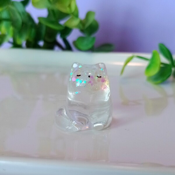 Figurine petit chat en résine - sculpture miniature - transparent translucide paillettes - petit cadeau - catslovers