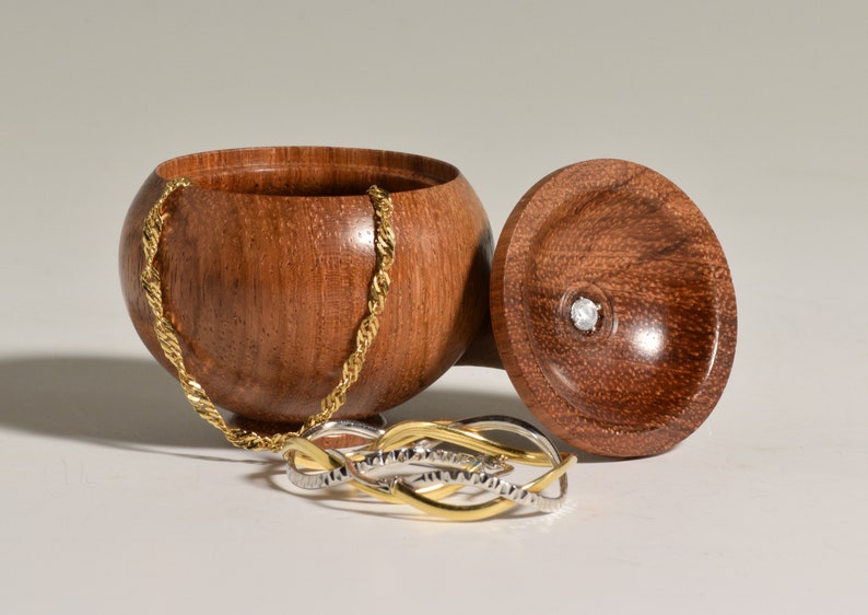 Handmade Turned Yucatan Rosewood Onion Finial Ring Box image 9