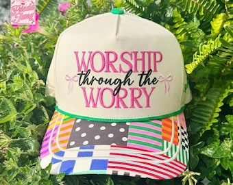 File di ricamo: Cappello religioso "Adorazione attraverso le preoccupazioni", design del cappello per amanti di Gesù con versetti biblici, cappello cristiano con fiocco PES DST