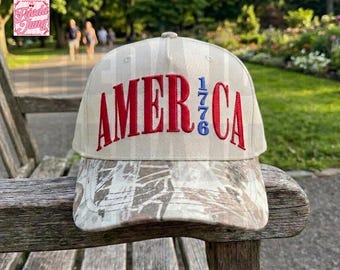 Fichier de broderie : Motif de casquette trucker pour le 4 juillet, anniversaire de l’Amérique de 1776