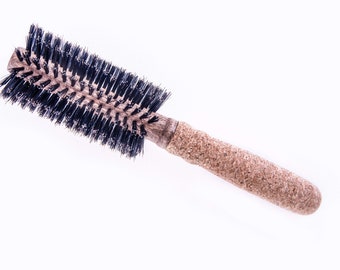 The Lola Brush (Medium) - The Bristle Brush Company London