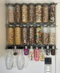 True Fruits Halterungen, TF Flaschenhalter für 750ml, 250ml & 99ml, Halter, Organisation, Regal, Flaschenregal, Wandhalter Leisten, Aufsätze