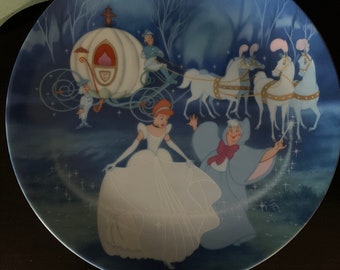 Vintage Cinderella Collector Plate, Bibbidi-Bobbidi-Boo, Disney, 1988