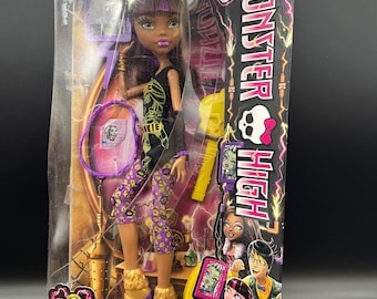 Gorgeous monster High Freaky Fusion Clawdeen Wolf Doll,  Save Frankie, New In Box, 2014, Box has some damage