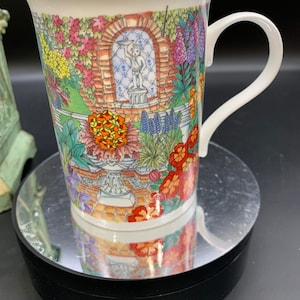 Vintage Gorgeous Sadler Wellington  Tea/Coffee Mug, Made in England, Fine Bone China, Gorgeous Garden Scene, Stunning Mug