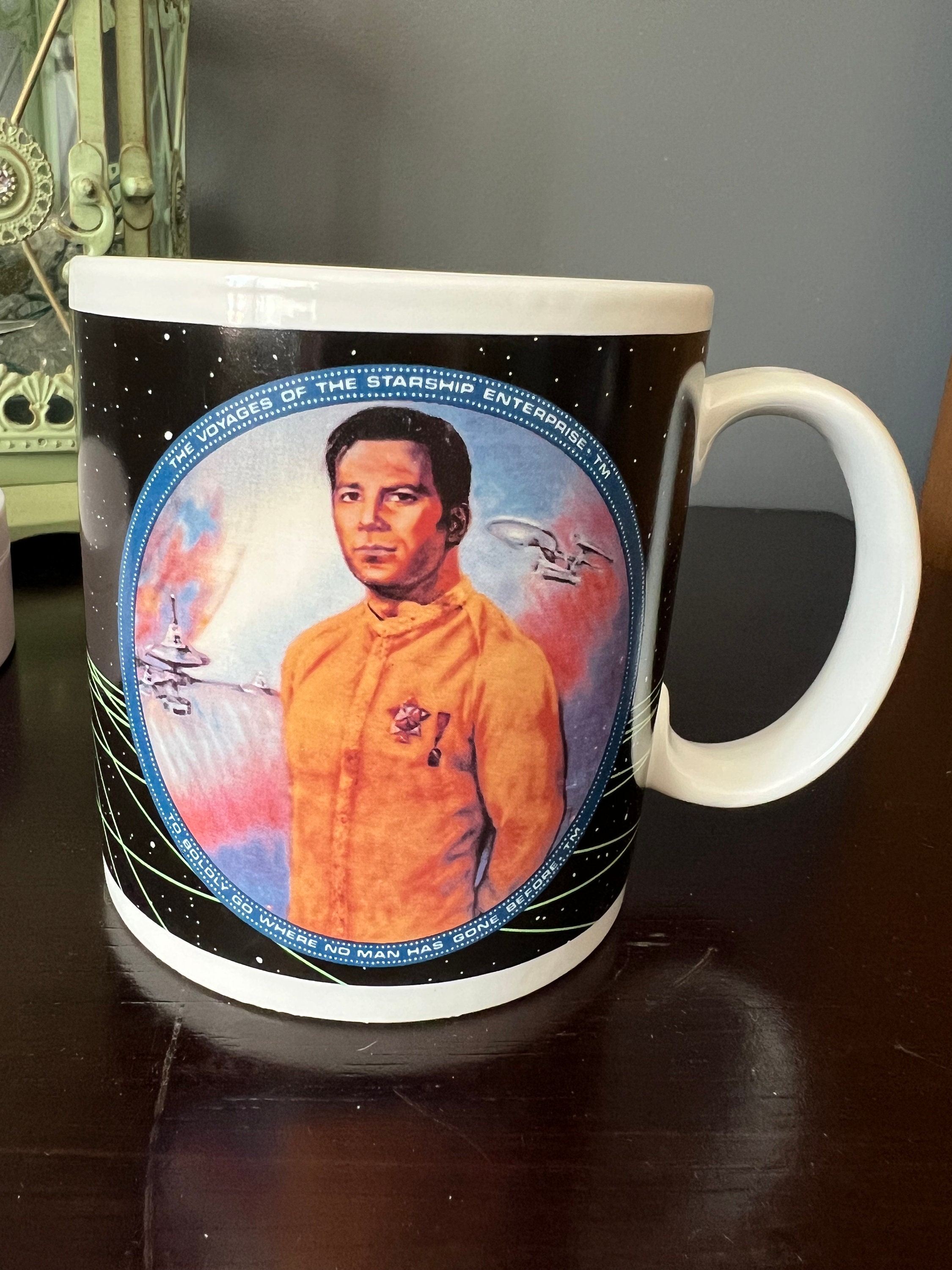 Hallmark : Star Trek: The Next Generation Replicator Color-Changing Mug, 16 oz.