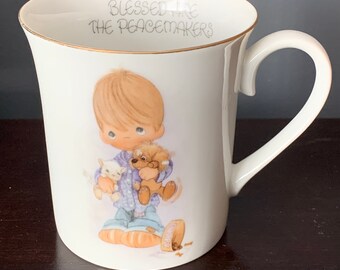 Vintage Precious Moments Mug, "Blessed Are The Peacemakers", 1978 Enesco