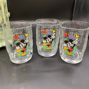 3 Vintage McDonalds Disney Mickey Mouse 2000 Square Glasses, fabulous, all 3 are the same, Great Condition, Great Glasses, Collectable!