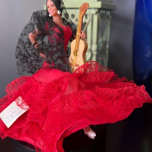 Gorgeous Vintage Marin Chiclana Spanish Dancer Flamenco, 1970’s Made in Spain, stunning red Dress with black lace holding a Guitar,