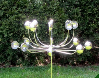 Metal Wind Spinner: Rustproof Stainless Steel Garden Sculpture