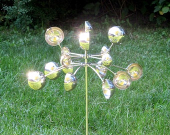 Edelweiss Wind Flower Sculpture | Kinetic Wind Spinner | Metal Yard Art | Garden Décor | Outdoor Sculpture | Yard Decoration