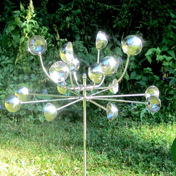 Yard Art  Wind Flower VI | Kinetic Wind Spinner | Metal Garden Decoration | Gardening Gift | Anniversary Gift