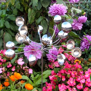 Wind Flower XI | Kinetic Wind Spinner | Yard Art  | Metal Garden Decoration | Gardening Gift | Wedding Gift