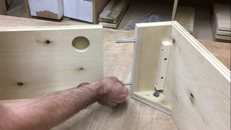 Bed Connecting Insert