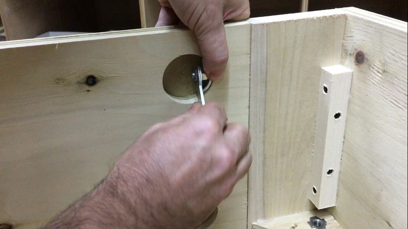 Bed Connecting Insert