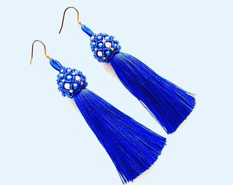 Navy Blue Oscar De La Renta Style Clip on Tassel Earrings  display picture 1