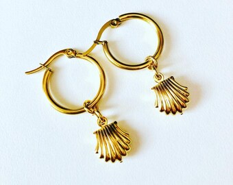 Shell charm hoop earrings, gold stainless steel hoop earrings, minimalist summer earrings for woman/girl