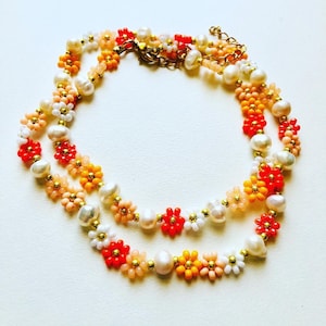 Daisy flower choker hand-beaded orange white pearl necklace, summer minimalist daisy flower necklace choker gift for her women girl