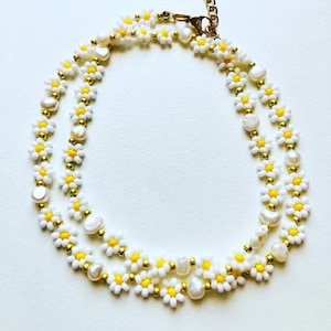 Daisy flower choker hand-beaded pink white pearl necklace, summer minimalist daisy flower necklace choker chain gift for her women girl