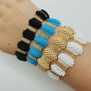 Handmade Shell Bracelets – Boho Beach Waves Jewelry, Adjustable Beaded tropical Bracelet