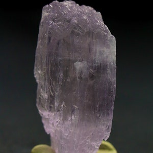 Pink Kunzite Crystal, Natural Kunzite, Terminated Kunzite, Kunzite Specimen, Raw Kunzite, Top Grade Kunzite, Kunzite Gemstone,