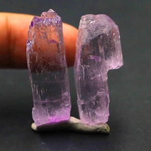 Pink Kunzite Crystal, Natural Kunzite, Terminated Kunzite, Kunzite Specimen, Raw Kunzite, Top Grade Kunzite, Kunzite Gemstone,
