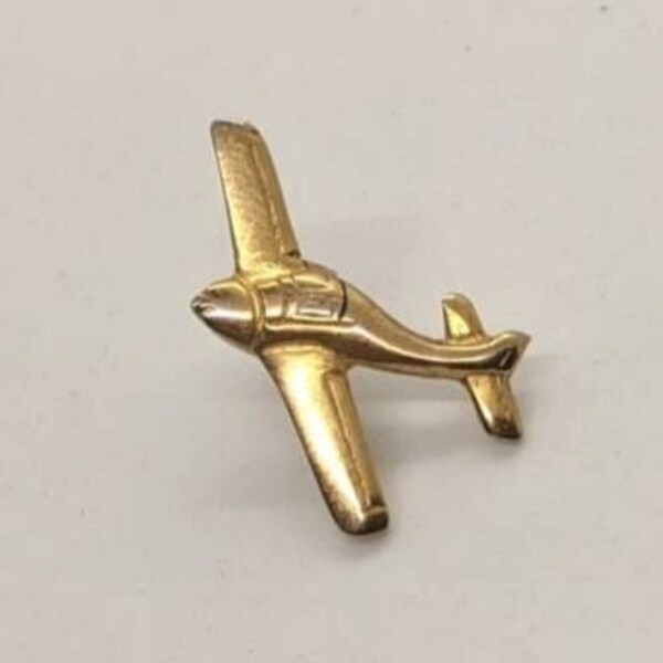 Vintage aeroplane pin brooch in gold tone metal, Ballou pin brooch, vintage brooch, aeroplane brooch, aeroplane pin, vintage jewellery