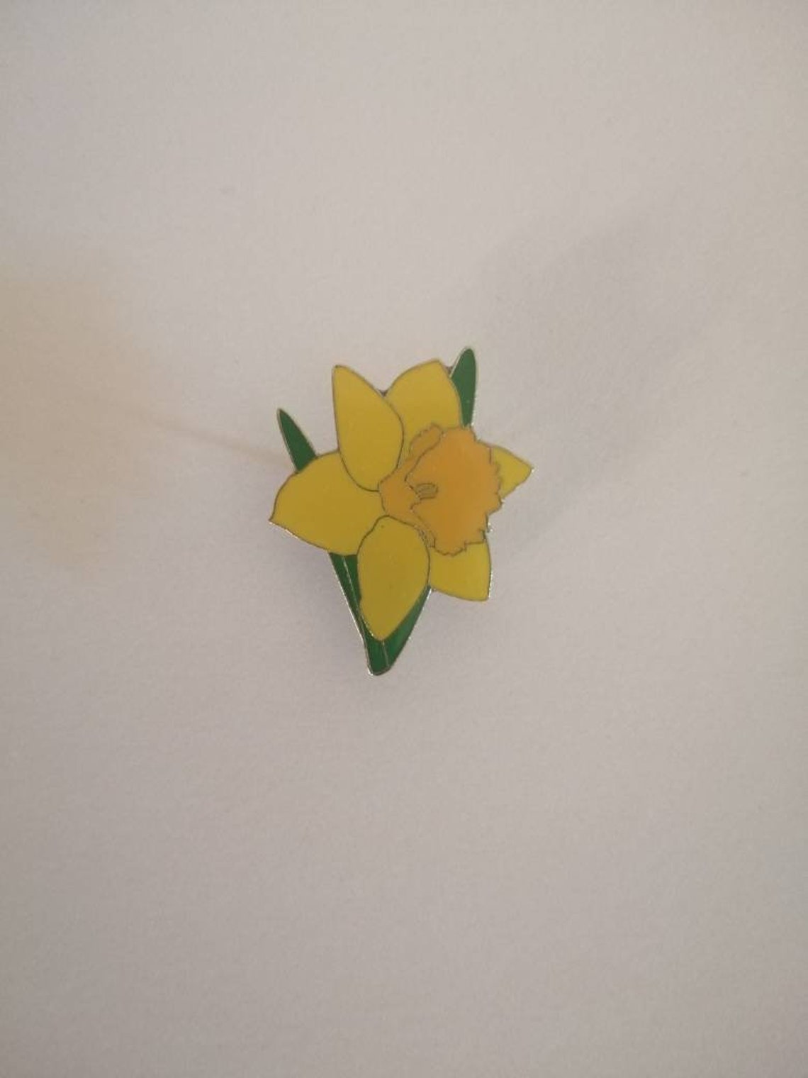 Vintage daffodil enamel pin brooch vintage brooch flower Etsy