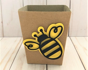 MeiMeiDa 30 Pack Bumble Bee Candy Boxes Treat Boxes Paper Beehive Gift Box with Ribbon for Bee Party Decoration Bee Birthday Baby Shower Favors Supplies MeiMeiDa 30 Pack Bumble Bee Candy Boxes Treat Boxes Paper Beehive Gift Box with Ribbon for Bee Party Decoration Bee Birthday Baby Shower Favors Supplies