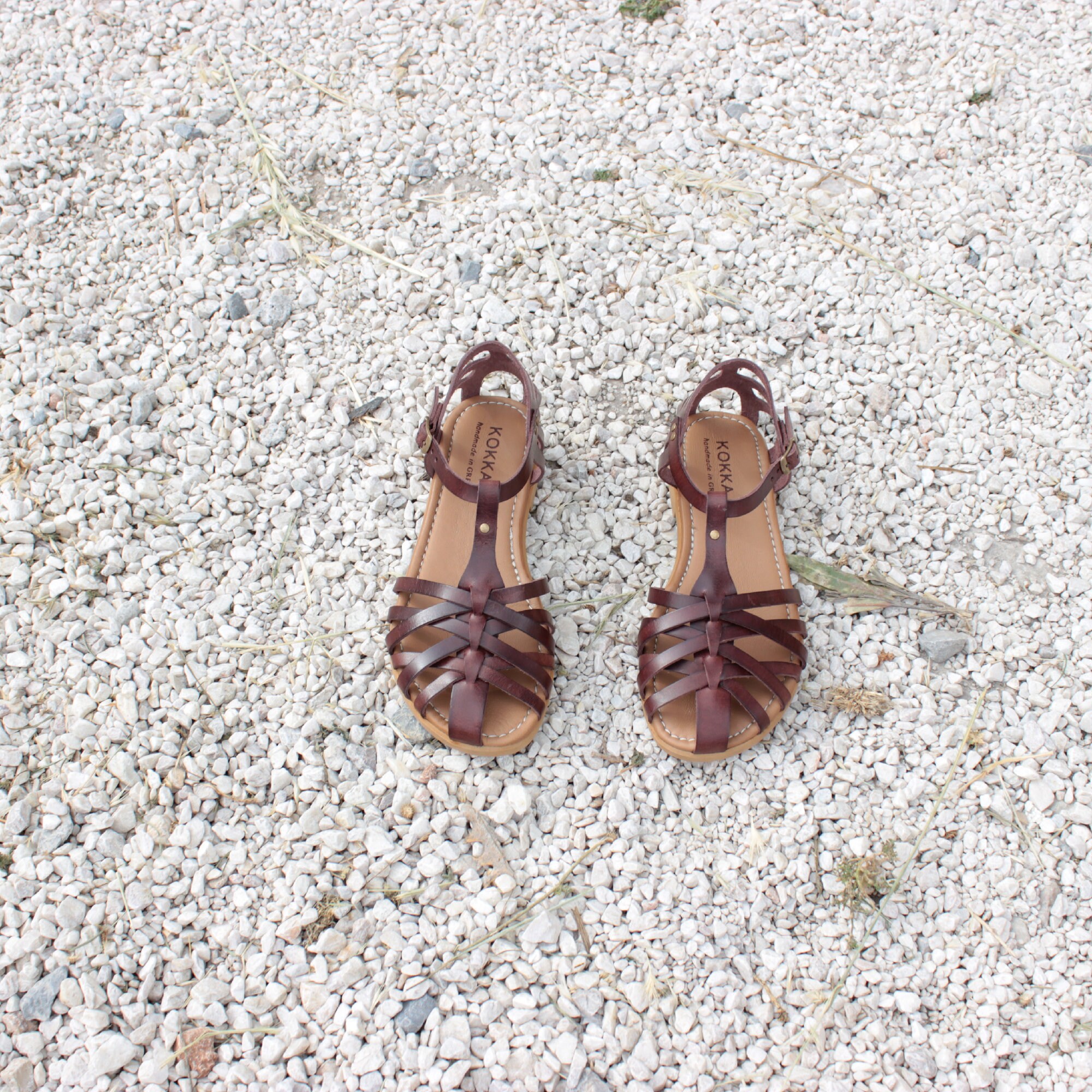 American eagle hotsell closed toe sandals