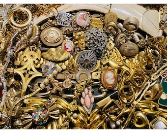 Vintage Craft Jewelry Lot Signed Cameo Rhinestone Gold Tone Ornate 2 lb 13 oz