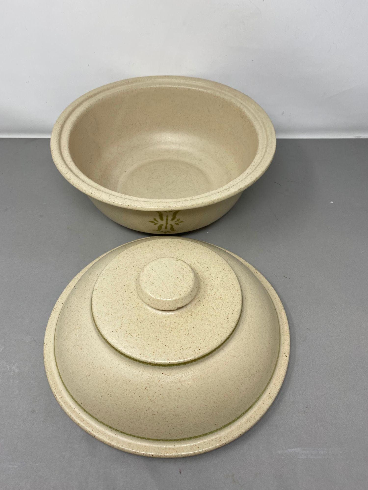 Haeger 8231 3 quart Pottery Casserole Dish and Lid Vintage Etsy