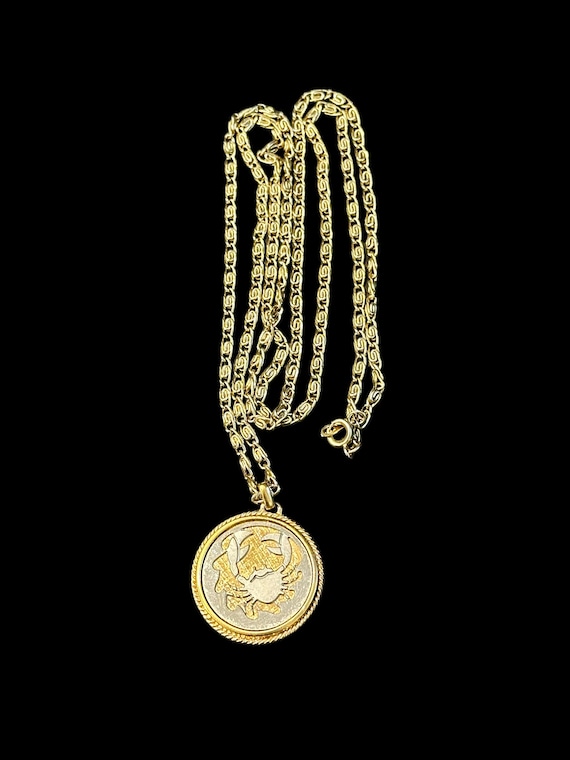 Vtg Cancer Zodiac Pendant Necklace & Gold Tone Sc… - image 4