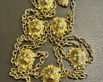 *Bold Lion Link Belt Lightweight Goldtone Metal Goldtone chain lion - Gem main image 2